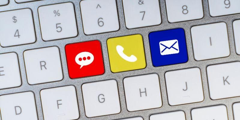 Trao đổi qua hòm thư điện tử dành cho khách